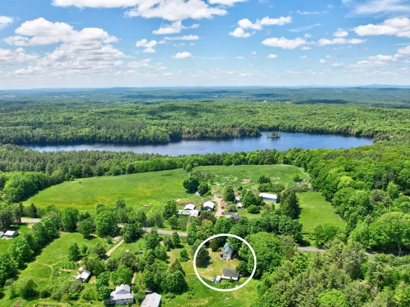 559 Cross Hill Road, Vassalboro, ME 04989