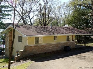 452 Sunset Rd W, Lake Ozark, MO 65049