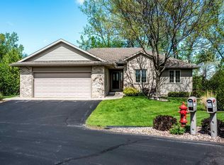 102 Schubert Ln, Fond Du Lac, WI
