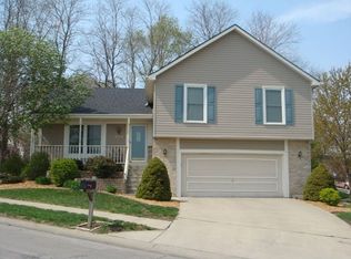1304 NE 87th Ter, Kansas City, MO 64155