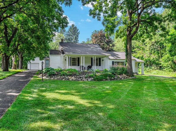 8292 E G Ave, Kalamazoo, MI 49048