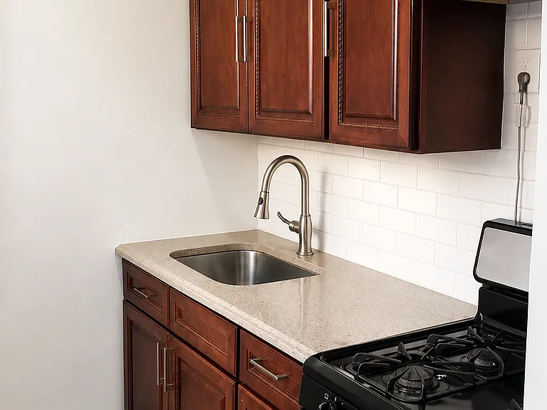 1238 Bedford Ave #3 — Photo 7
