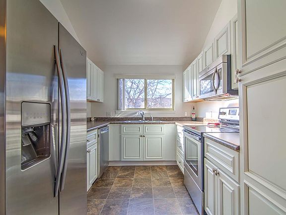 5th image of 3558 S Depew St Unit 305
