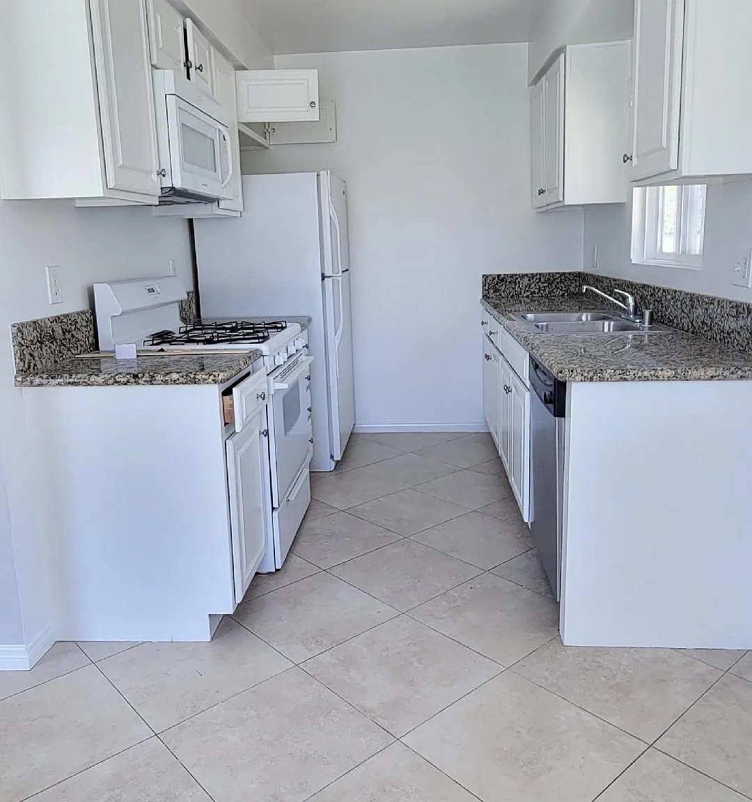 1 bed, $2,195 — Photo 4