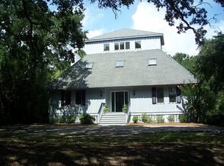 2608 Goldbug Ave, Sullivans Island, SC 29482