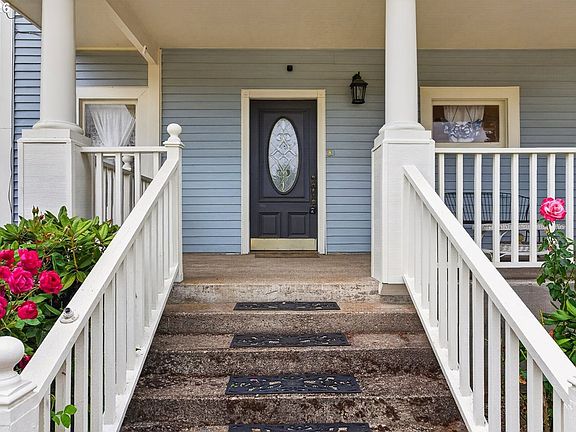 4th image of 935 Springhill Dr
