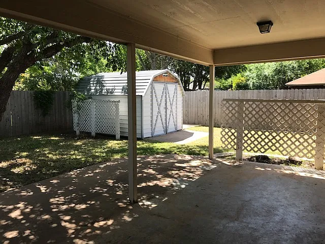 6301 Ryan Cir N — Photo 22