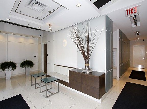 3rd image of 1819 S Michigan Ave Unit 806
