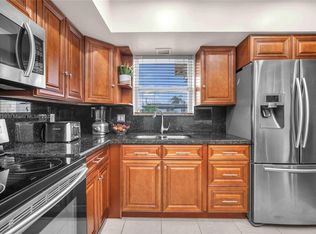 2825 SW 5th St, Fort Lauderdale, FL 33312