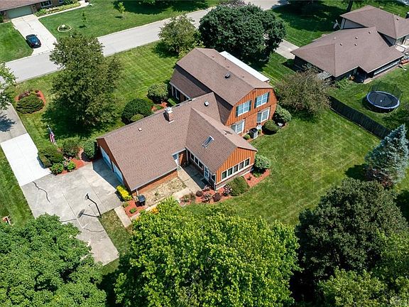 5th image of 2859 Southfield Dr