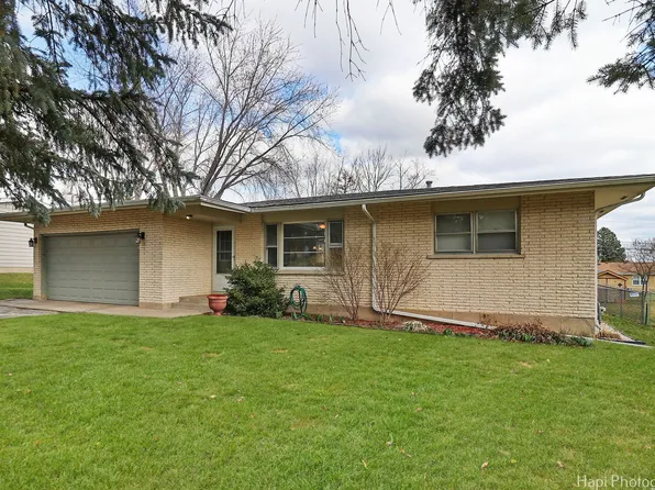 4806 Johnsburg Rd, Johnsburg, IL 60051