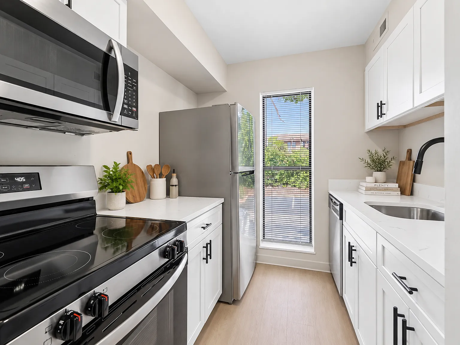 Village Park Apartments — Photo 3