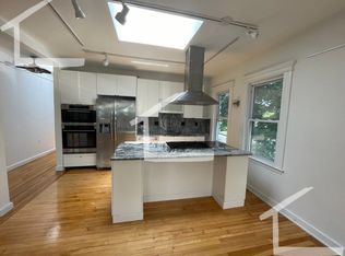 229 Harvard St APT 6, Cambridge, MA 02139