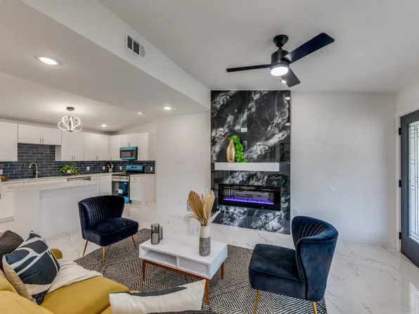 621 Seneca Dr, Garland, TX 75040