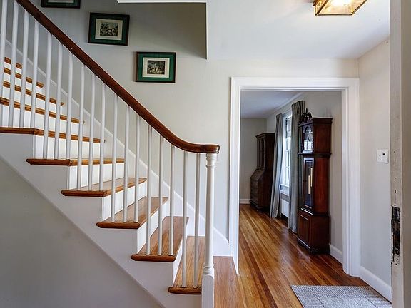 3rd image of 404 Blue Hill Ave