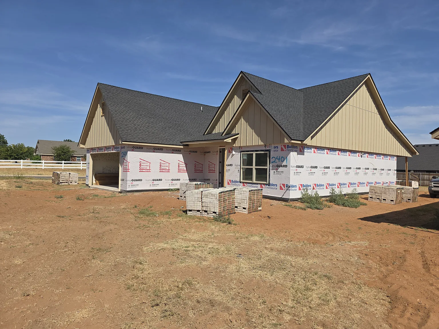 4 bed, 2000 sqft, $2,750 — Photo 3