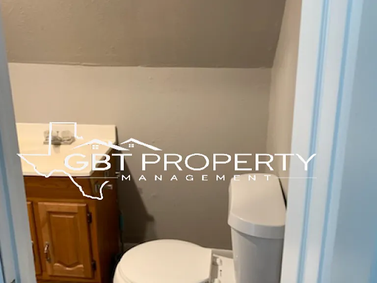 Sypgltxa- 516 Ave B — Photo 8