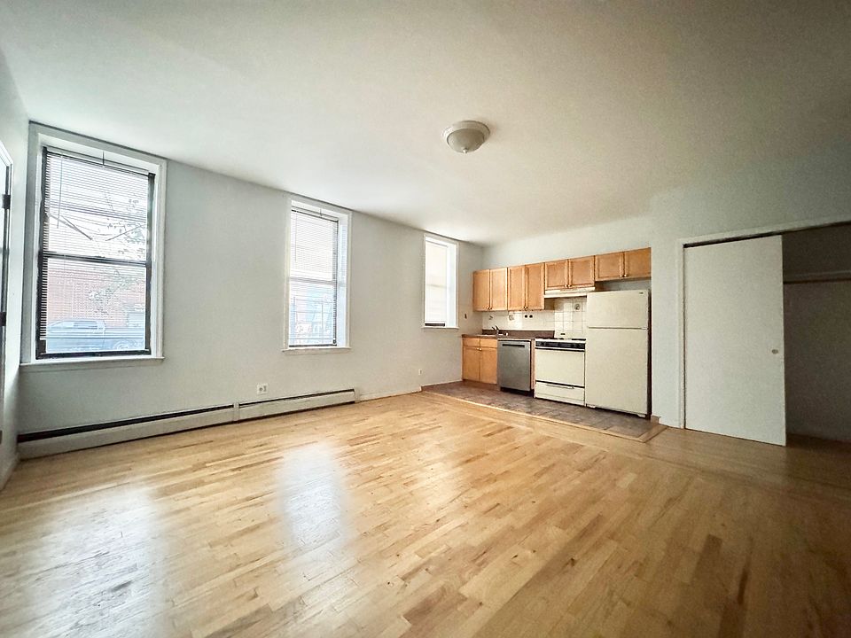 1st image of 36-11 Steinway St #1A