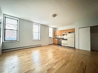 36-11 Steinway Street