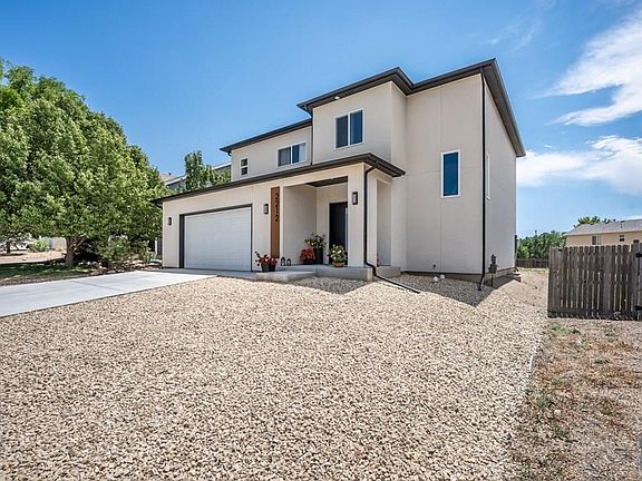 5th image of 2212 Cowhand Pl