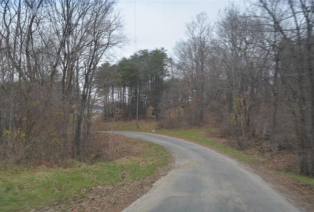 2nd image of 10035 Coakley Rd