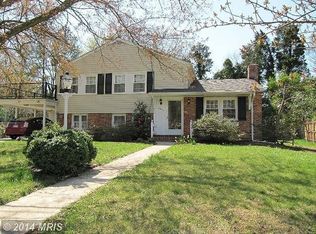 8512 Doyle Dr, Alexandria, VA 22308