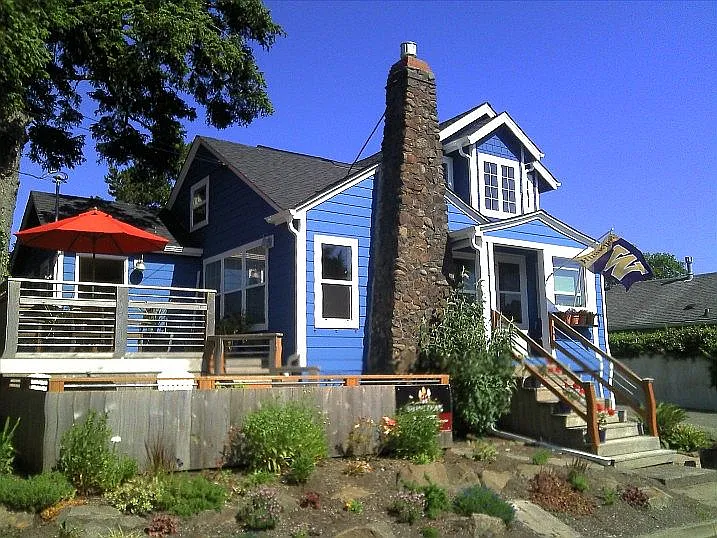 629 Franklin St photo 1