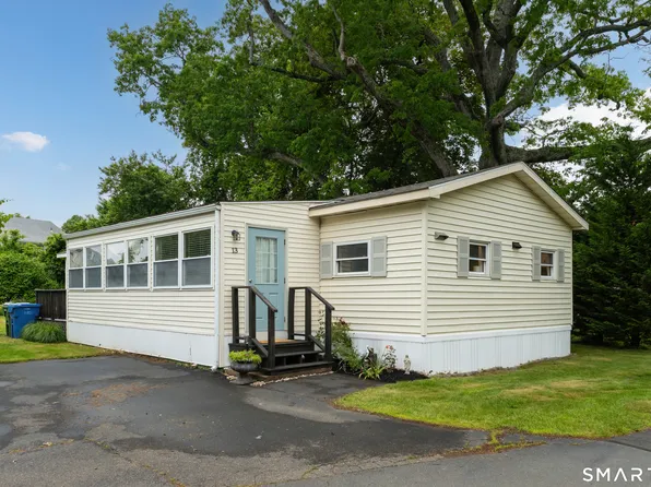 13 Green Acres Park Drive, Westbrook, CT 06498