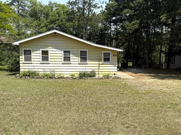 404 Lakeshore Drive, Avoca, WI 53506