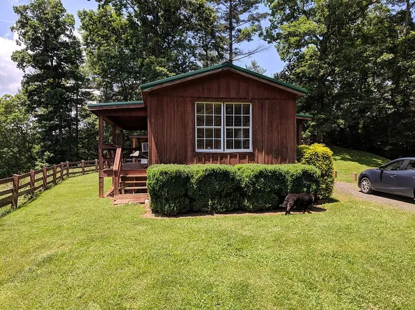 465 Tall Timber Ln, Green Mountain, NC 28740