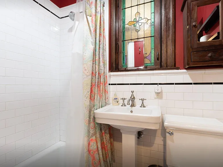 1009 Willow Ave #4L — Photo 15
