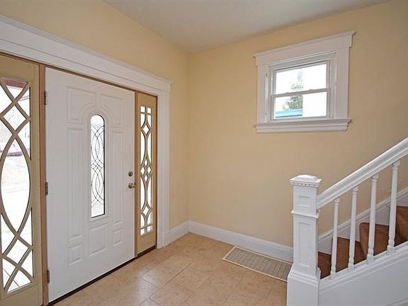 5th image of 102 Juergens Ave