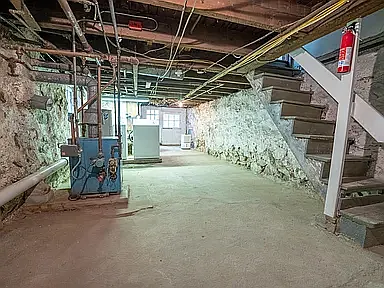 Basement/Laundry