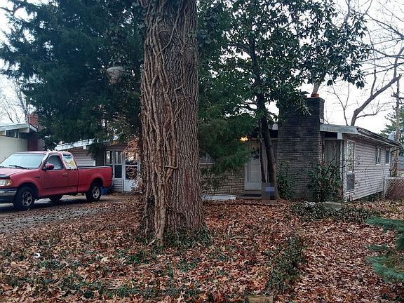 2nd image of 7221 Berkridge Dr