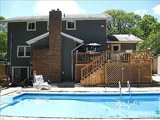 2nd image of 15 Swallow Ln
