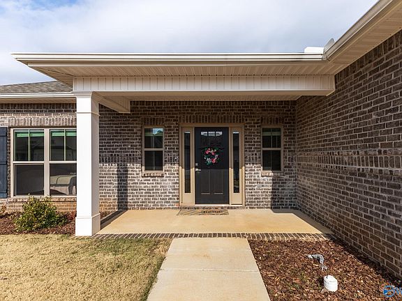 3rd image of 25129 Addlestone Dr