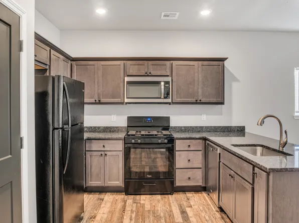 1709 E Timberridge Dr, Cushing, OK 74023