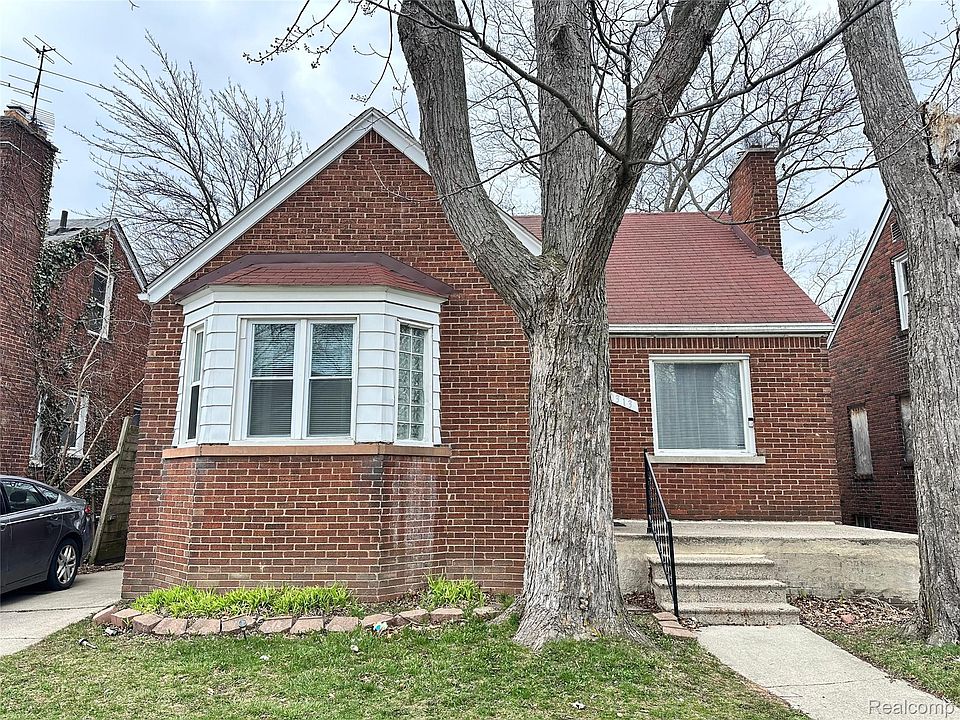 1st image of 10313 McKinney St