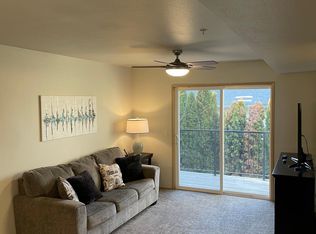 3323 N Lakeharbor Ln APT 207, Boise, ID 83703