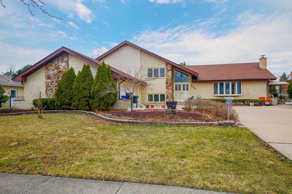 224 Waterford Dr, Willowbrook, IL 60527 Zillow