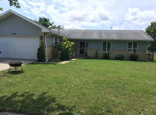 2370 Chestnut Ln, Morris, IL 60450