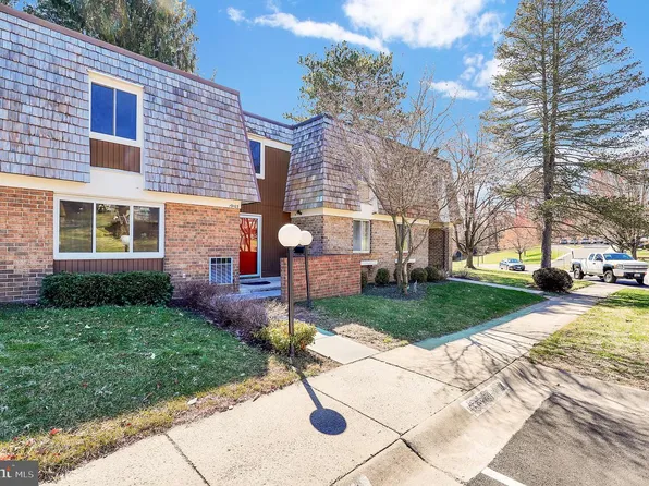 19103 Capehart Dr, Montgomery Village, MD 20886