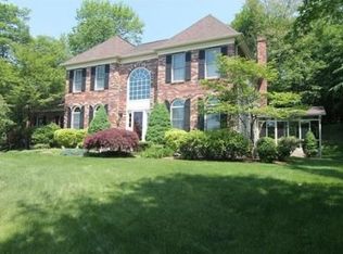 11 Keyes House Rd, Shrewsbury, MA 01545