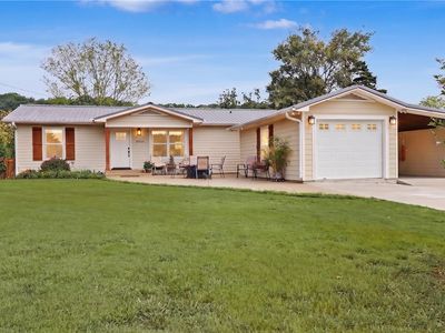 18454 Grove Dr, Springdale, AR, 72764