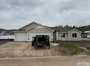 355 Skyline Peak Loop, Inkom, ID 83245