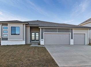 5520 Westfield Dr, Ames, IA 50014