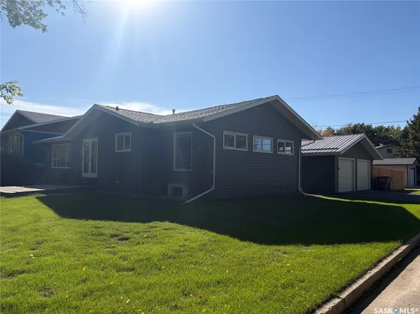 61 2nd Street SW, Wadena, SK S0A 4J0