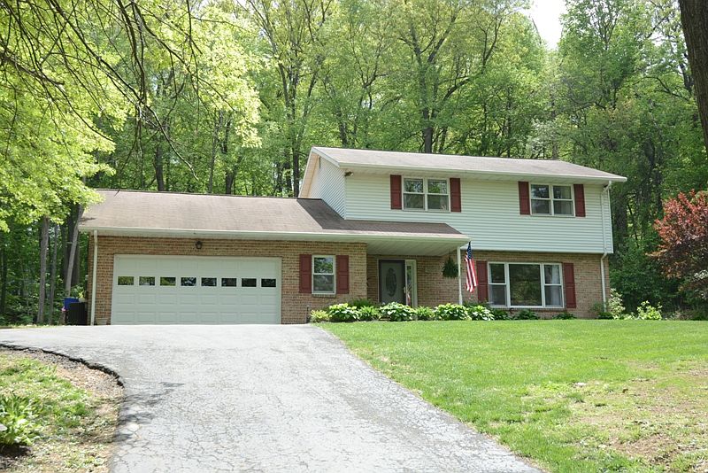 1st image of 116 Sunnyfield Dr