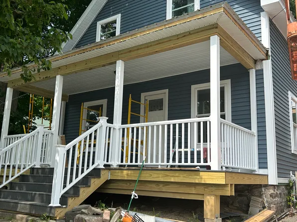 42 Riverside Dr, Canton, NY 13617