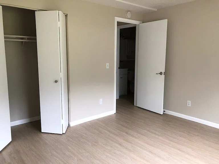 3359 Mahoney Dr — Photo 6